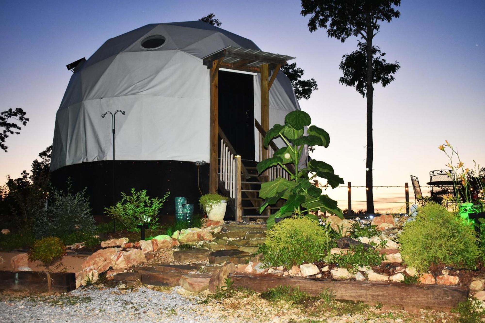 Waterfront Luxury Glamping Dome Hotell Rogersville Exteriör bild